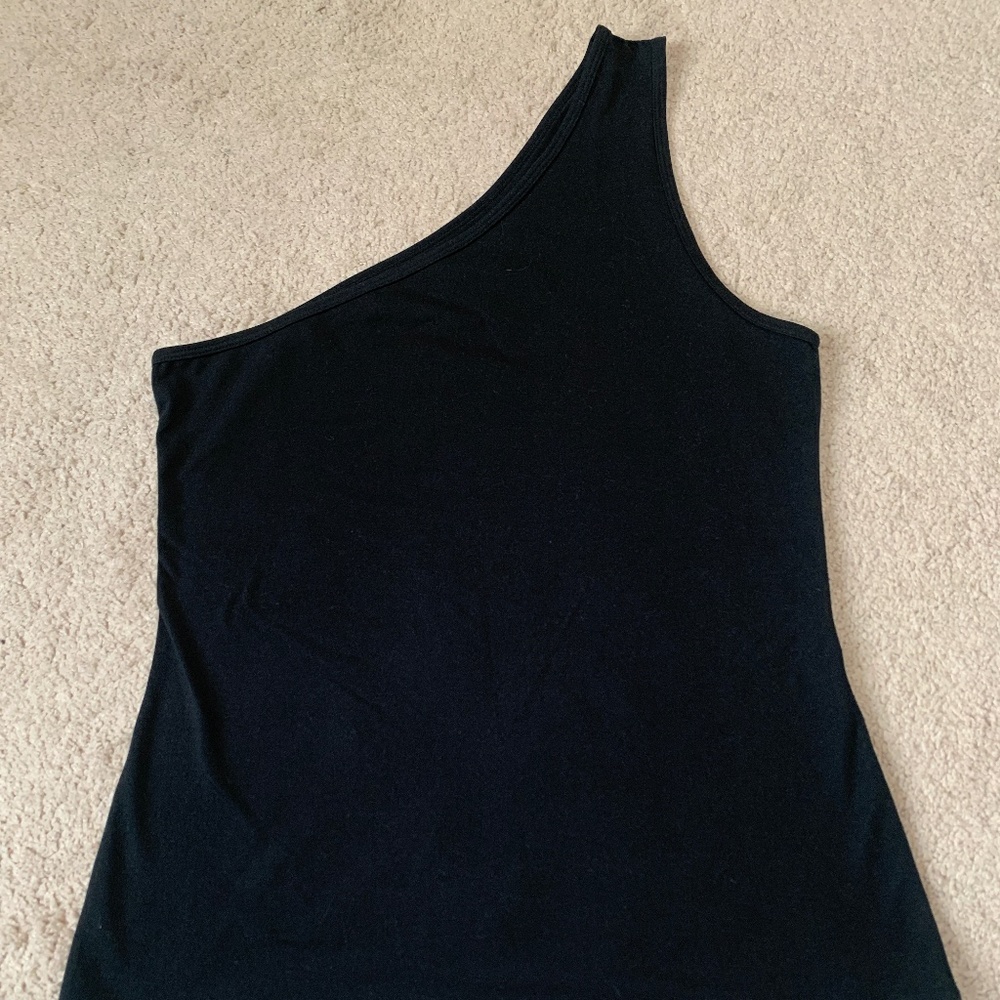 Zyia off the shoulder tank top